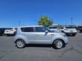 Used 2018 Kia Soul + image 5