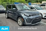 Used 2023 Kia Soul LX w/ LX Technology Package image 4