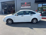 Used 2009 Ford Focus SE image 2