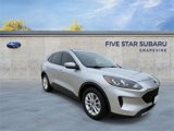 Used 2020 Ford Escape SE image 2