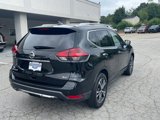 Used 2020 Nissan Rogue SV w/ Premium Package image 5