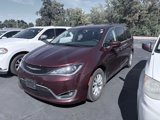 Used 2017 Chrysler Pacifica Touring-L image 3