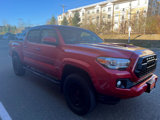 Used 2016 Toyota Tacoma TRD Sport image 3