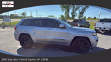 Used 2017 Jeep Grand Cherokee Altitude image 2
