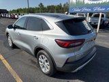 Used 2023 Ford Escape Active w/ Tech Pack #2 image 3