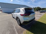 Used 2023 Nissan Rogue SV image 5