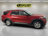 Used 2021 Ford Explorer XLT w/ Equipment Group 202A image 3