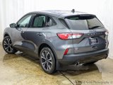 Used 2022 Ford Escape SE w/ SE Sport Appearance Package image 4