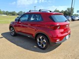Used 2023 Hyundai Venue Limited image 3