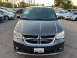 Used 2017 Dodge Grand Caravan SXT image 4