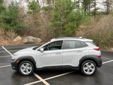 Used 2022 Hyundai Kona SEL w/ Convenience Package image 2