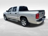 Used 2011 Dodge Dakota Big Horn image 3