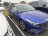 Used 2023 Hyundai Elantra Limited w/ Cargo Package image 4