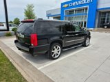 Used 2011 Cadillac Escalade ESV Luxury image 5