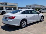 Used 2024 Chevrolet Malibu LT image 3