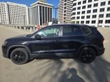 New 2025 Volkswagen Taos SE image 5