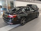 Used 2017 Honda Accord Sport image 4