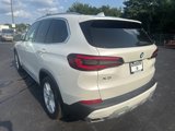 Used 2021 BMW X5 xDrive40i w/ Executive Package image 3