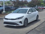 Used 2024 Kia Forte LXS image 3