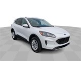Used 2020 Ford Escape SE image 2