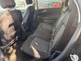 Used 2022 Ford Edge SE image 5