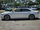 Used 2019 Lincoln Continental Reserve image 3
