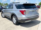 Used 2024 Ford Explorer XLT w/ Equipment Group 202A image 5