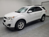 Used 2015 Chevrolet Equinox LT w/ Driver Convenience Package image 2