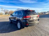 Used 2021 Jeep Grand Cherokee Laredo image 5