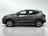 Used 2017 Nissan Rogue Sport SV image 3