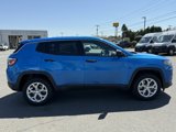 Used 2024 Jeep Compass Sport image 2