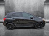 Used 2021 Chevrolet Trax LT w/ Midnight Edition image 4