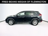 Used 2018 Nissan Rogue SV image 4