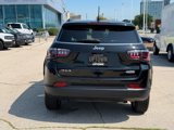 Used 2023 Jeep Compass Latitude w/ Convenience Group image 5