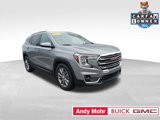 Used 2024 GMC Terrain SLT image 3