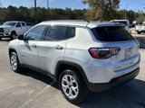New 2025 Jeep Compass Latitude image 5