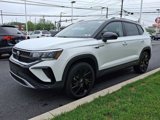 Used 2024 Volkswagen Taos SE image 3