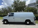 Used 2001 Ford E-250 and Econoline 250 image 2