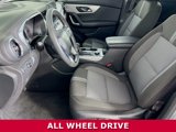 Used 2023 Chevrolet Blazer LT image 3
