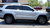 Used 2021 Jeep Grand Cherokee Limited image 2