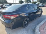 Used 2018 Toyota Camry SE image 5