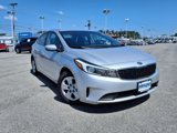 Used 2018 Kia Forte LX image 2