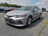 Used 2021 Toyota Camry LE image 4
