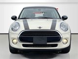Used 2019 MINI Cooper 2-Door Hardtop w/ Signature Upholstery Package image 2