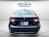 Used 2022 Toyota Corolla LE image 4