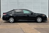 Used 2019 Toyota Camry LE image 3