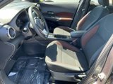 Used 2021 Nissan Kicks SR image 3