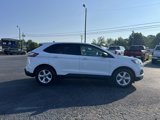 Certified 2020 Ford Edge SE image 4