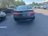 Used 2015 Toyota Camry SE image 5