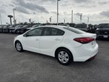 Used 2017 Kia Forte LX image 4